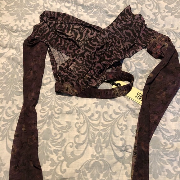 Knwls Top - Picture 2 of 8